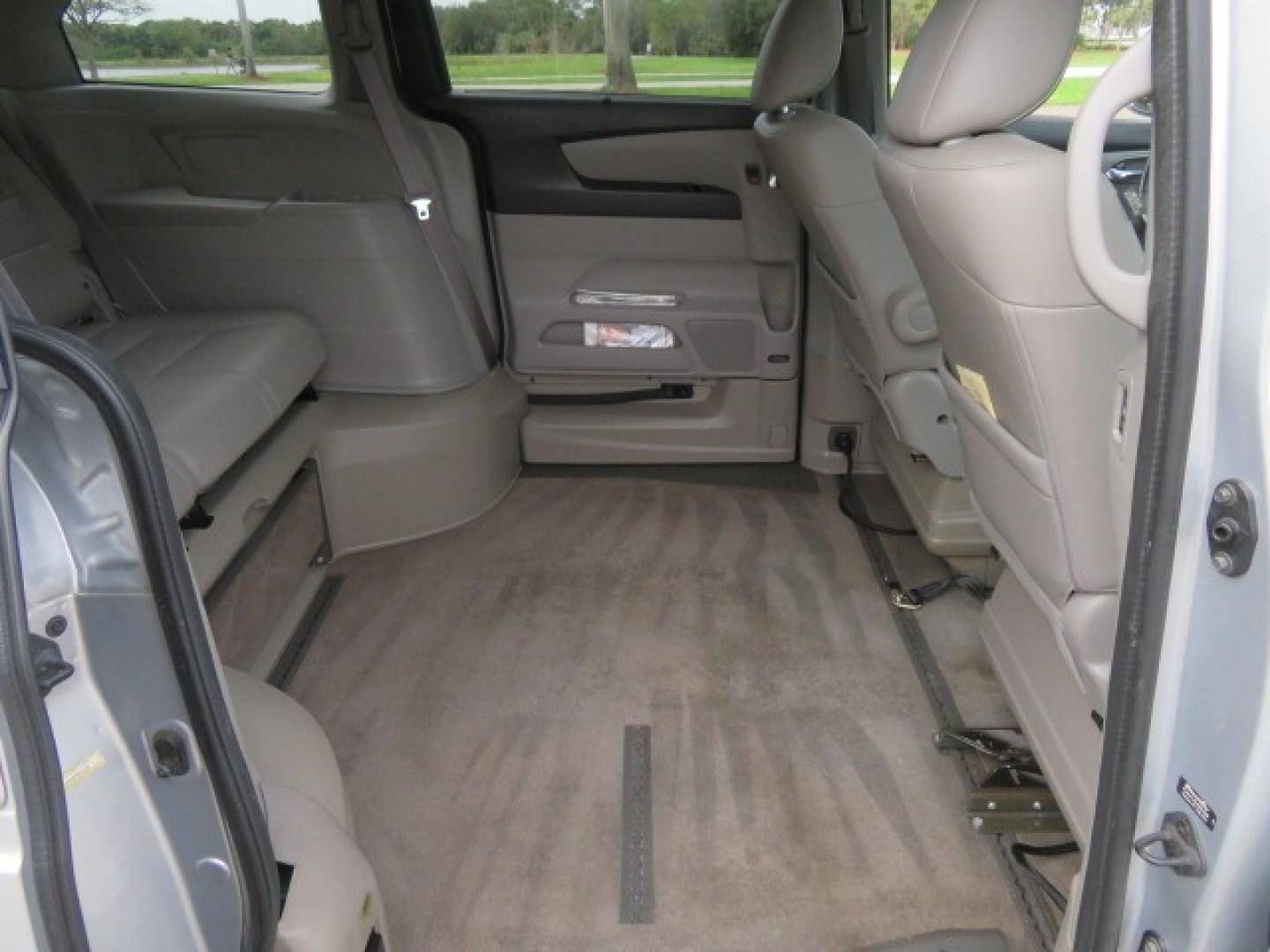 2014 Silver /GRAY Honda Odyssey EX-L (5FNRL5H68EB) with an 3.5L V6 SOHC 24V engine, 6-Speed Automatic transmission, located at 4301 Oak Circle #19, Boca Raton, FL, 33431, (954) 561-2499, 26.388861, -80.084038 - You are looking at Gorgeous Low Mileage 2014 Honda Odyssey EX-L Braunability Freedom Van Handicap Van Wheelchair Van Conversion Van with 25K Original Miles, Power Side Entry Ramp with Kneeling Van Function, Passenger Side Quick Lock System (same as ez lock), Quick Release Front Seats, Tie Down Syste - Photo#62